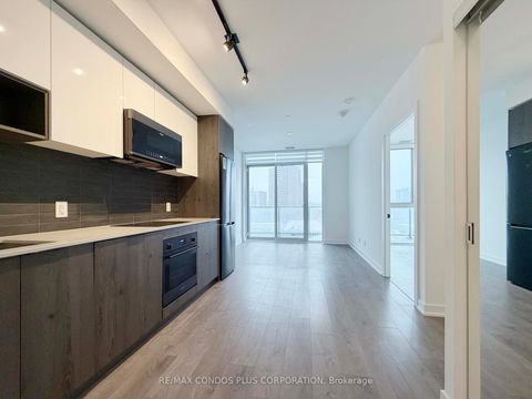 Photo 3 at 925 - 5 Defries Street, Regent Park, Toronto