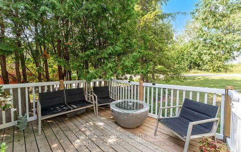 Photo 5 at 17 Mustard Street, Rural Uxbridge, Uxbridge