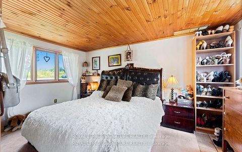 Photo 9 at 17 Mustard Street, Rural Uxbridge, Uxbridge