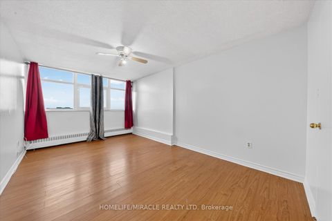 Photo 21 at 1909 - 100 Echo PT, L'Amoreaux, Toronto