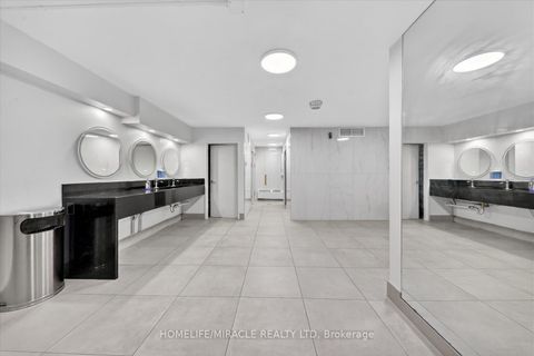 Photo 31 at 1909 - 100 Echo PT, L'Amoreaux, Toronto