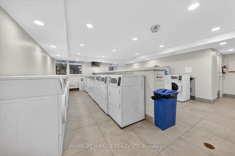 Photo 32 at 1909 - 100 Echo PT, L'Amoreaux, Toronto