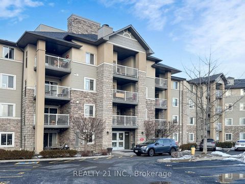 Photo 3 at 123 - 684 Warden Avenue, Birchmount, Toronto