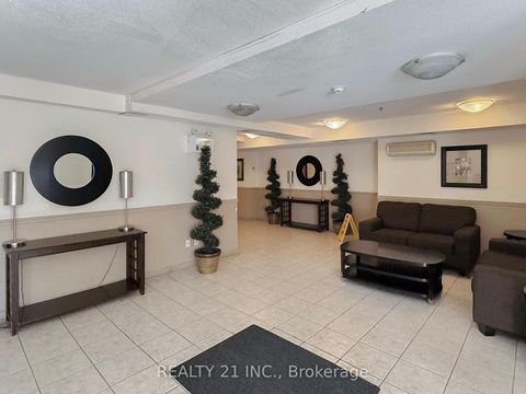 Photo 5 at 123 - 684 Warden Avenue, Birchmount, Toronto