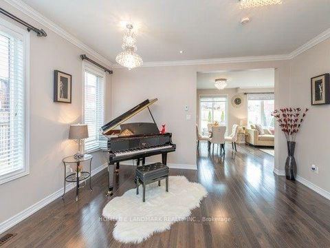 Photo 2 at 98 Stoyell Drive, Jefferson, Richmond Hill