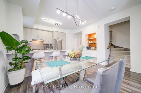 Photo 9 at TH210 - 131 Honeycrisp Crescent, Vaughan Corporate Centre, Vaughan