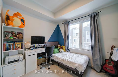 Photo 25 at TH210 - 131 Honeycrisp Crescent, Vaughan Corporate Centre, Vaughan