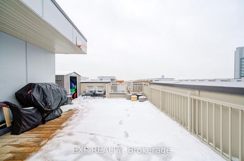 Photo 34 at TH210 - 131 Honeycrisp Crescent, Vaughan Corporate Centre, Vaughan