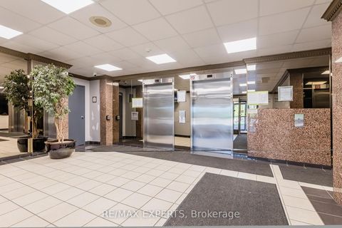 Photo 3 at 1603 - 10 Markbrook Lane, Jamestown, Toronto