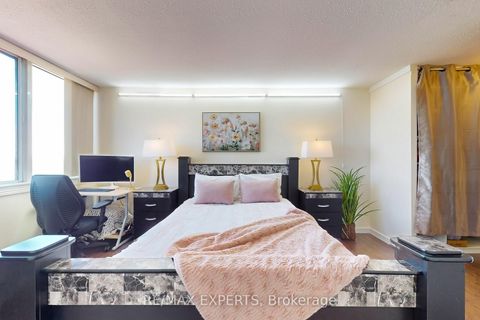 Photo 22 at 1603 - 10 Markbrook Lane, Jamestown, Toronto