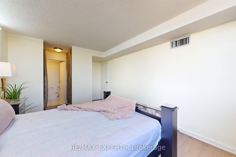 Photo 24 at 1603 - 10 Markbrook Lane, Jamestown, Toronto