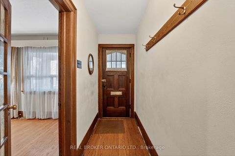 Photo 2 at 648 Willard Avenue, Bloor West Village, Toronto