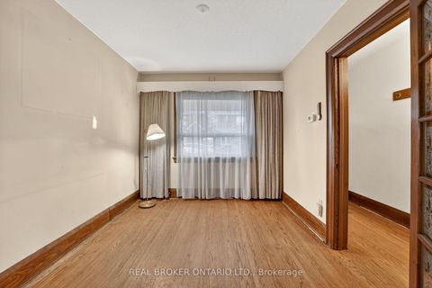 Photo 6 at 648 Willard Avenue, Bloor West Village, Toronto