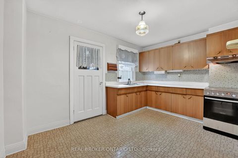 Photo 11 at 648 Willard Avenue, Bloor West Village, Toronto