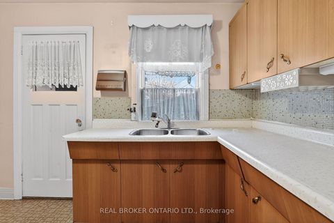 Photo 14 at 648 Willard Avenue, Bloor West Village, Toronto