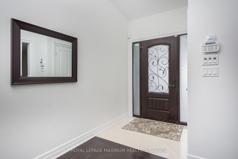 Photo 3 at 55 Ashmount Crescent, Richview, Toronto