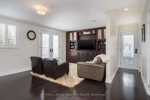 Photo 9 at 55 Ashmount Crescent, Richview, Toronto