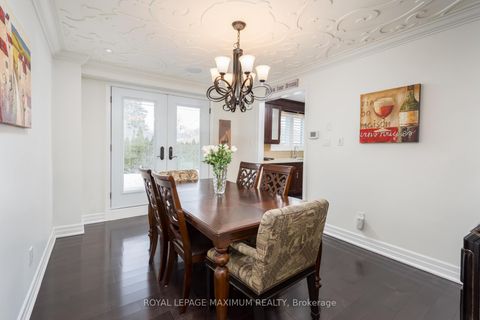 Photo 10 at 55 Ashmount Crescent, Richview, Toronto