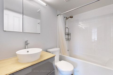 Photo 20 at 901 - 152 St Patrick Street, Chinatown, Toronto