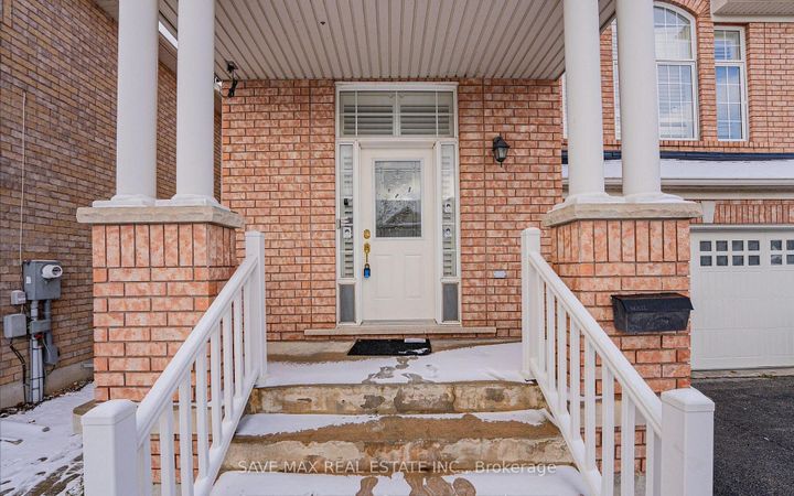 Photo 2 at 254 Fandango Drive, Credit Valley, Brampton