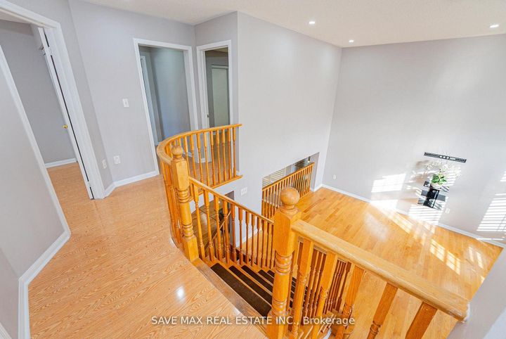 Photo 21 at 254 Fandango Drive, Credit Valley, Brampton