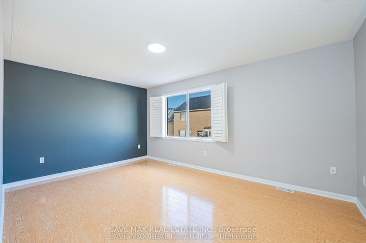 Photo 22 at 254 Fandango Drive, Credit Valley, Brampton