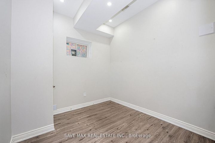 Photo 42 at 254 Fandango Drive, Credit Valley, Brampton