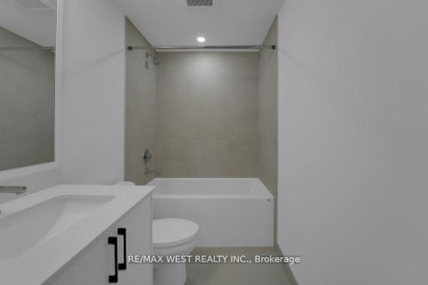 Photo 34 at 661 Winona Drive, Oakwood Village, Toronto