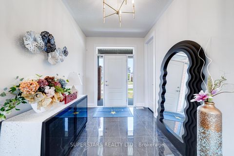 Photo 2 at 33 John Dallimore Drive, Keswick South, Georgina