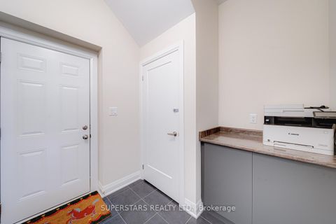 Photo 15 at 33 John Dallimore Drive, Keswick South, Georgina