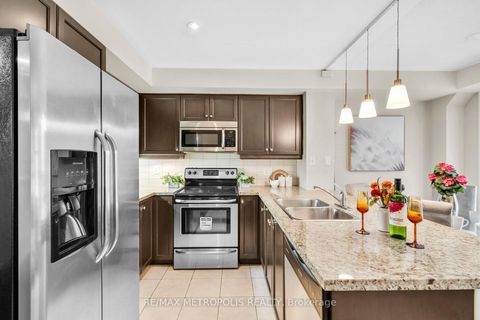 Photo 6 at 13 - 669A Warden Avenue, Birchmount, Toronto
