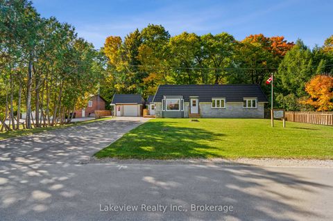 Photo 4 at 3914 ROSEMARY Lane W, Rural Innisfil, Innisfil