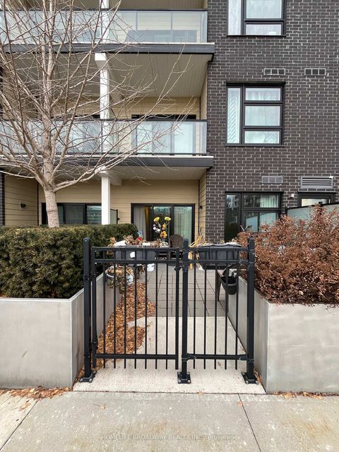 Photo 7 at 105 - 555 William Graham Drive, Rural Aurora, Aurora