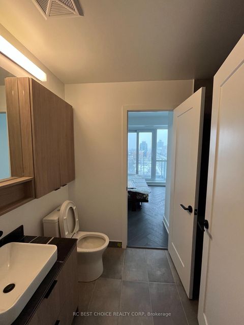 Photo 22 at 904 - 8888 Yonge Street, South Richvale, Richmond Hill