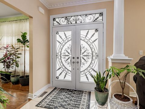 Photo 3 at 27 Windyton Avenue, Cornell, Markham