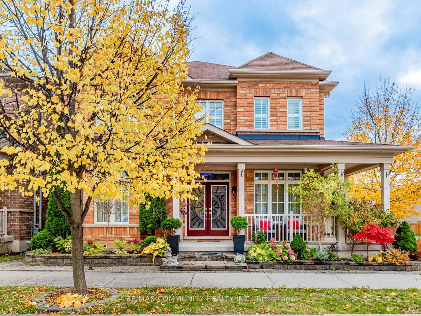 27 Windyton Avenue, Cornell, Markham 