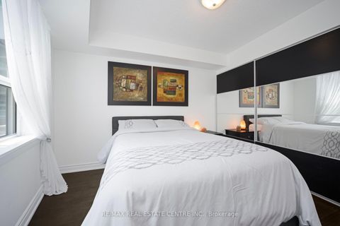 Photo 23 at 302 - 1 Elm Drive, City Centre, Mississauga