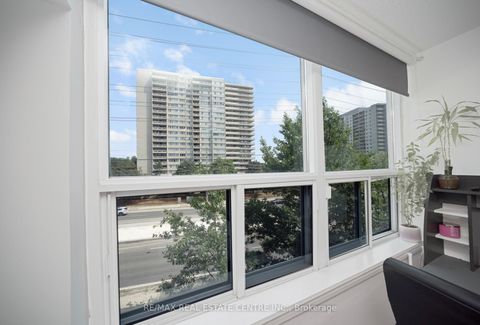 Photo 27 at 302 - 1 Elm Drive, City Centre, Mississauga