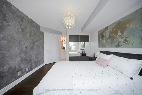 Photo 28 at 302 - 1 Elm Drive, City Centre, Mississauga