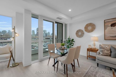 Photo 13 at 332 - 15 Richardson Street, Waterfront Communities C8, Toronto