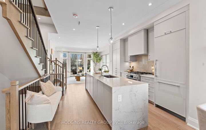 Photo 6 at 4 - 1136 Mona Road, Mineola, Mississauga