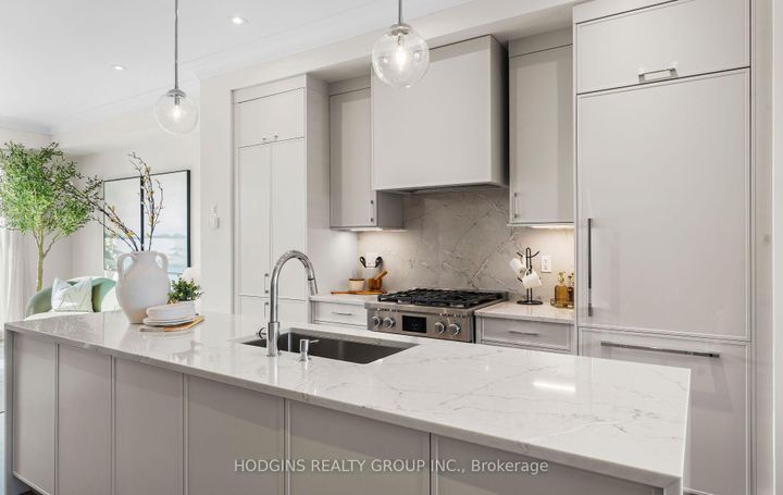 Photo 10 at 4 - 1136 Mona Road, Mineola, Mississauga