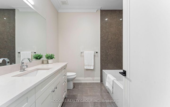 Photo 21 at 4 - 1136 Mona Road, Mineola, Mississauga