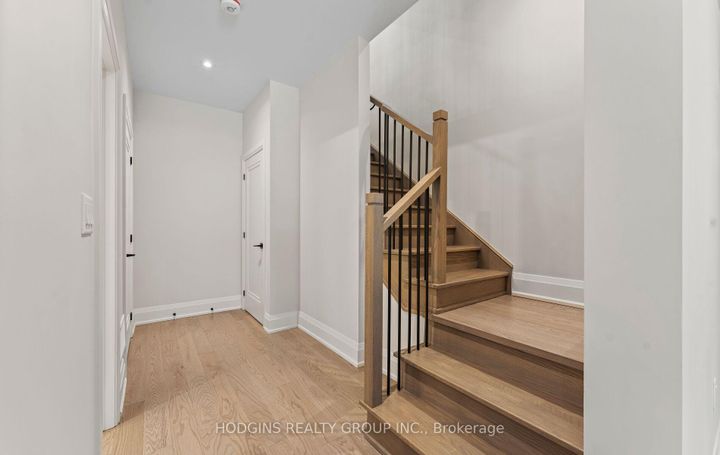 Photo 23 at 4 - 1136 Mona Road, Mineola, Mississauga