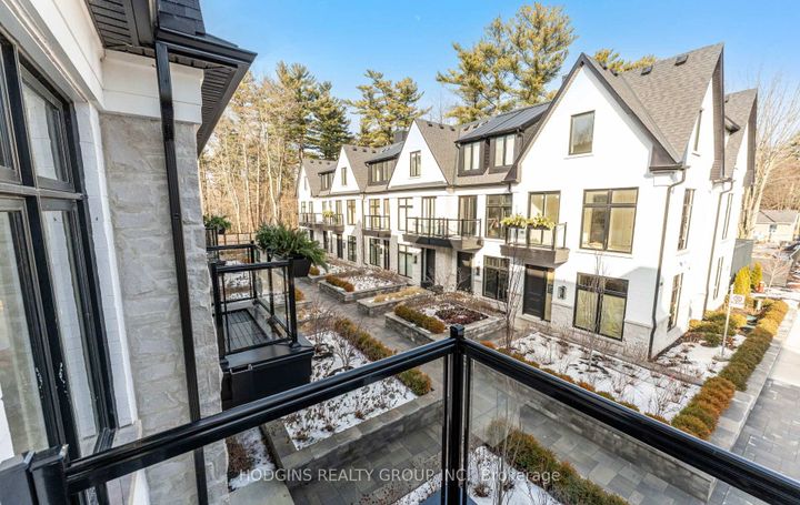 Photo 31 at 4 - 1136 Mona Road, Mineola, Mississauga