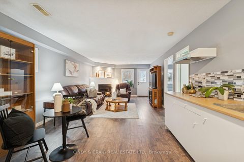 Photo 11 at 7 Empire Crescent, Courtice, Clarington