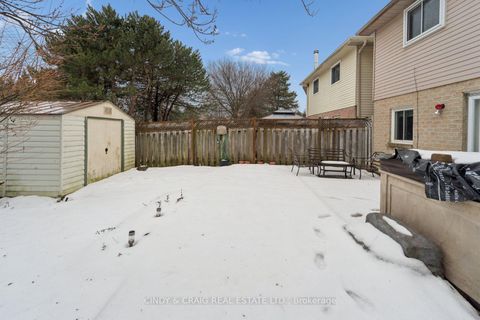 Photo 15 at 7 Empire Crescent, Courtice, Clarington