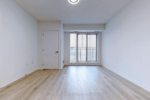 Photo 6 at 620 - 1 Falaise Road, West Hill, Toronto