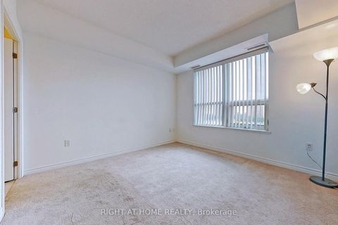 Photo 13 at 620 - 1 Falaise Road, West Hill, Toronto
