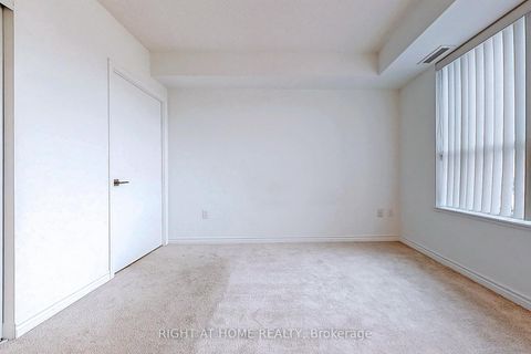 Photo 15 at 620 - 1 Falaise Road, West Hill, Toronto